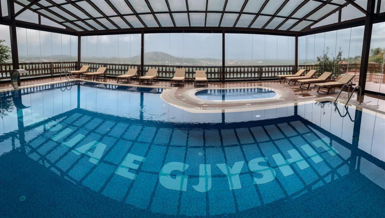Wooden House Hotel Canaj Ngoại thất bức ảnh