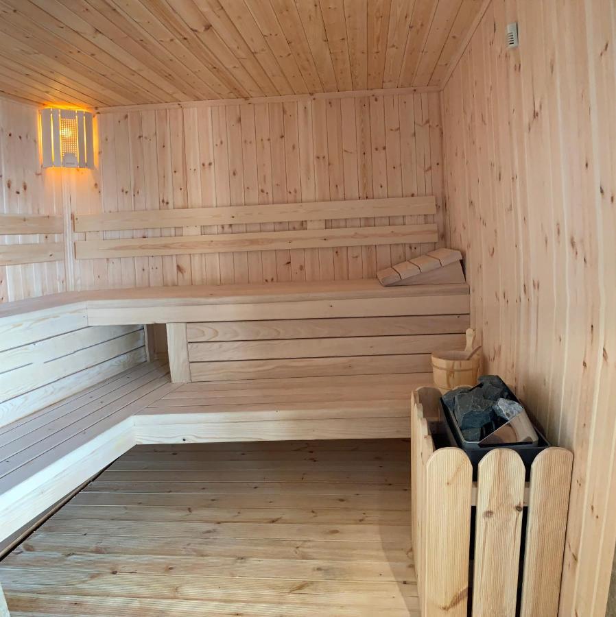 Wooden House Hotel Canaj Ngoại thất bức ảnh